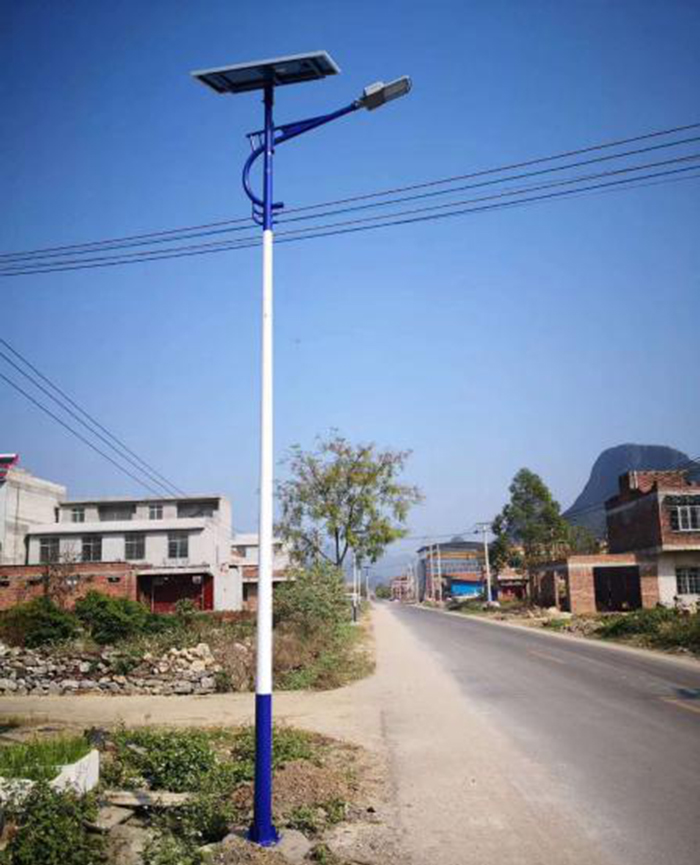 太陽(yáng)能路燈多少錢(qián) 太陽(yáng)能路燈價(jià)格 太陽(yáng)能路燈廠家
