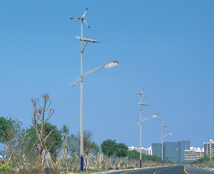 風(fēng)光互補路燈 太陽能路燈價錢 南德太陽能路燈廠家